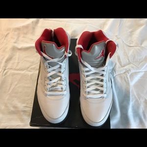 Men’s Jordan 5 with box